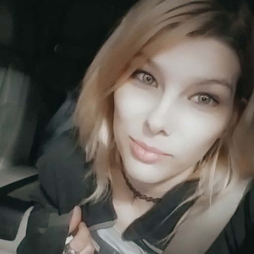 Meet your Posher, Karla